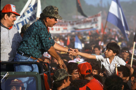 Daniel Ortega, Nicaraguan presidential elections, 1990.
