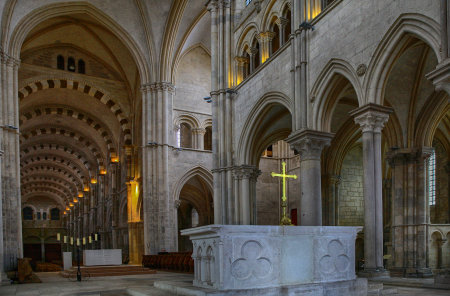 L'abbaye de Vézelay, France
