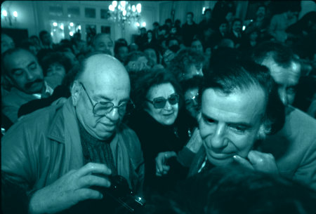 Carlos Menem wins the presidential elections of Argentina in 14 May 1989.
This was one of many victory parties.