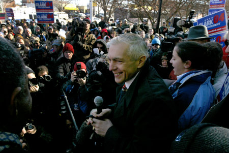 Wesley Clark, former Supreme Allied Commander for NATO, campaigning for the presidency of USA. 